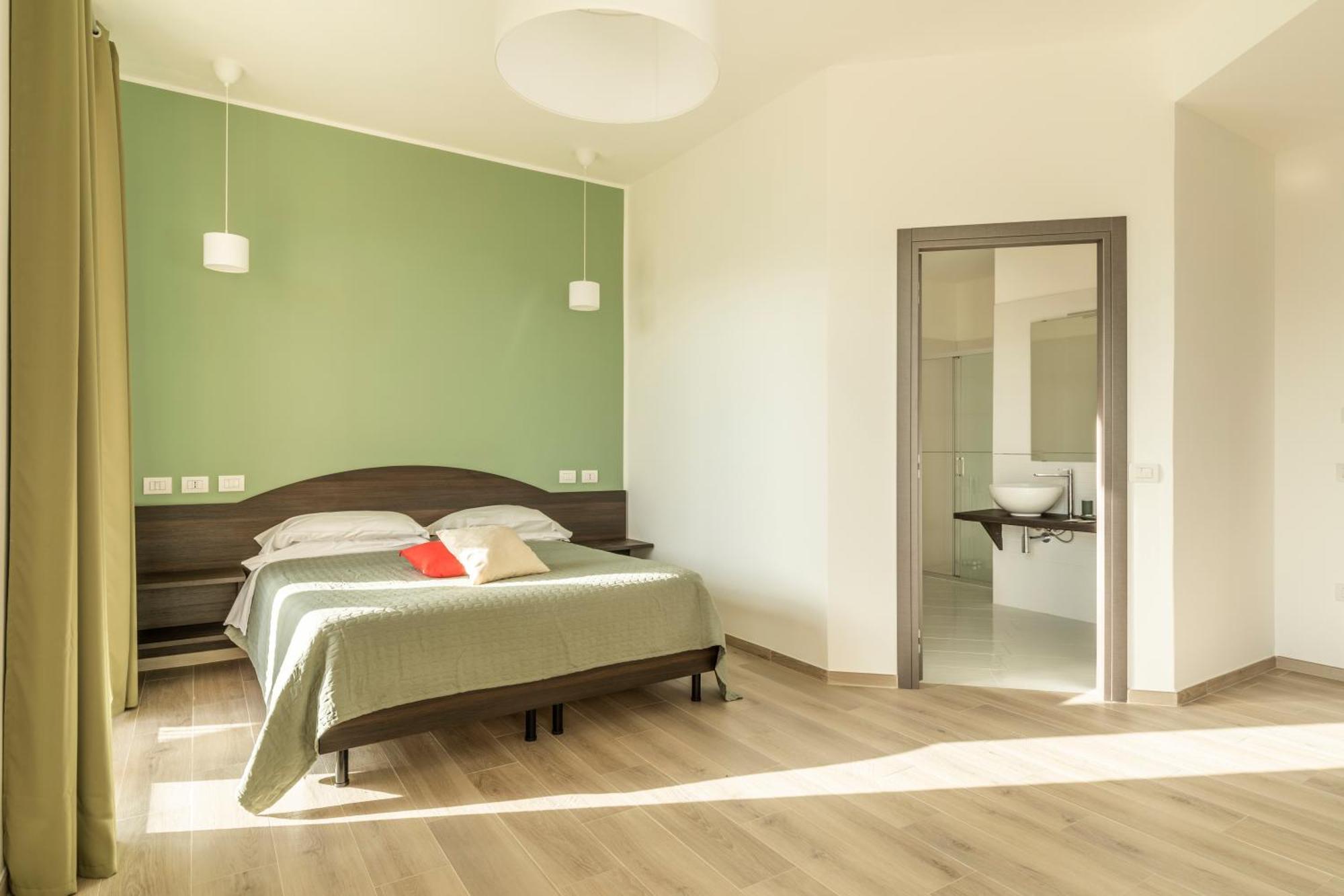 Salsomaggiore Golf Guest House 萨尔索马焦雷泰尔梅 外观 照片